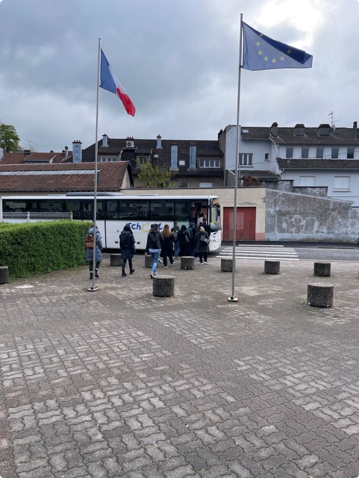 Plongée dans l'hôtellerie-restauration : 22 jeunes découvrent des métiers d'avenir à Gérardmer