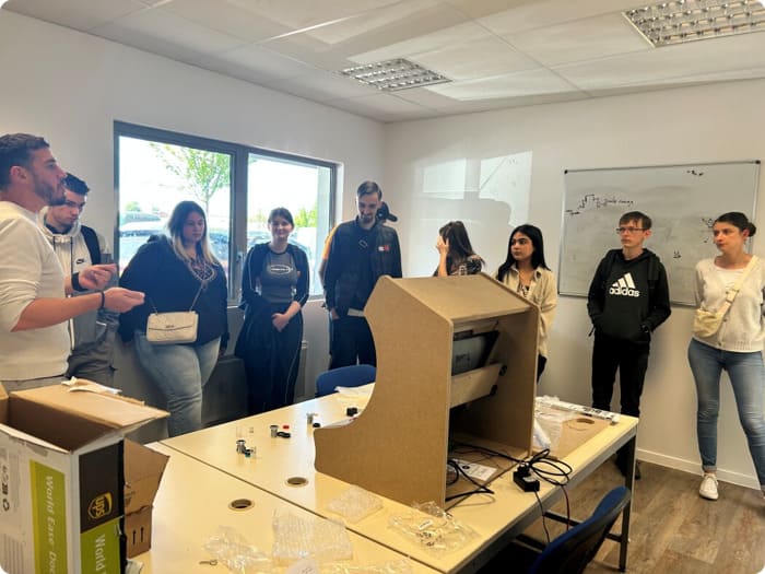 des-jeunes-de-la-mission-locale-decouvrent-la-pepiniere-d-entreprises-de-saint-die2