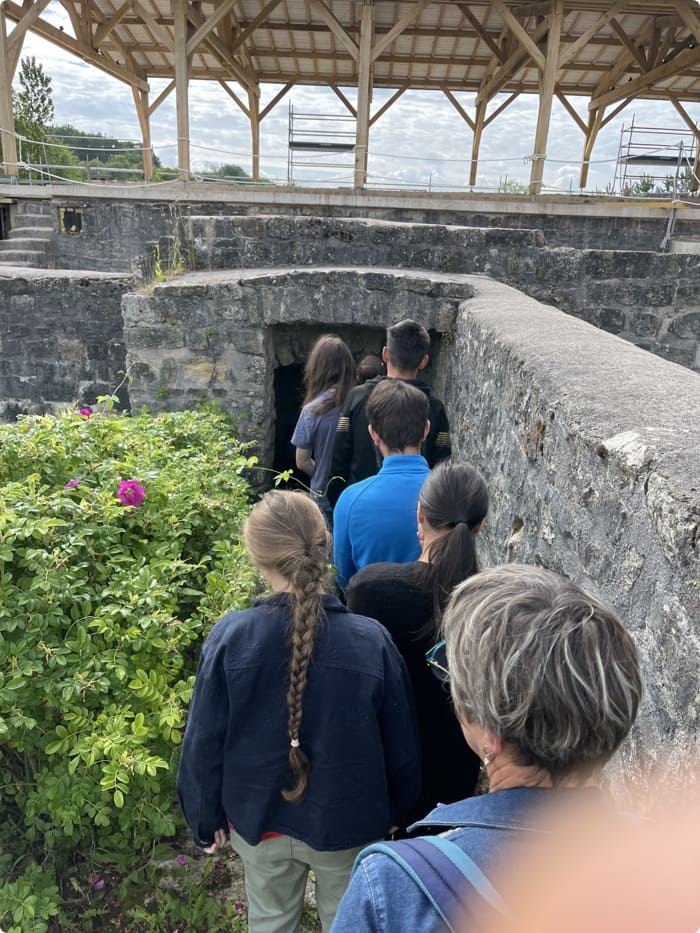 Plongée dans le patrimoine, 16 jeunes découvrent les métiers d'art au chateau de Chatel-sur-Moselle - Rempart