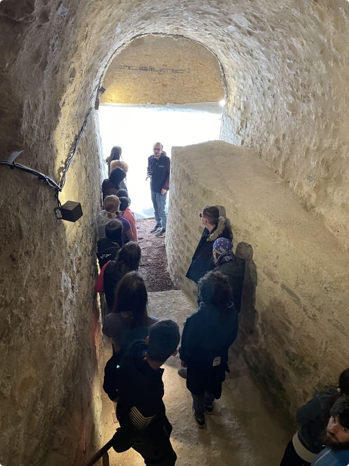 Plongée dans le patrimoine, 16 jeunes découvrent les métiers d'art au chateau de Chatel-sur-Moselle - Rempart