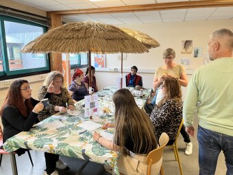 Une immersion mise en images : les jeunes découvrent leur expérience sur grand écran