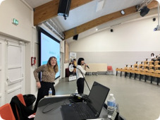 Ciné-débat intergénérationnel, briser la solitude, cultiver le lien social