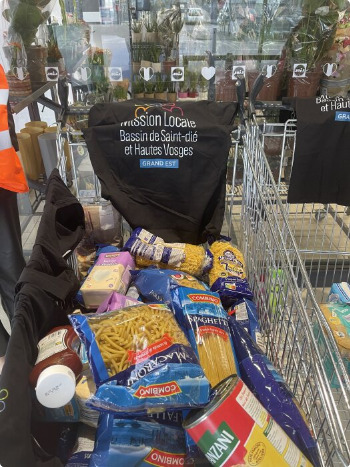 Quatre jeunes mobilisés pour la grande collecte communale